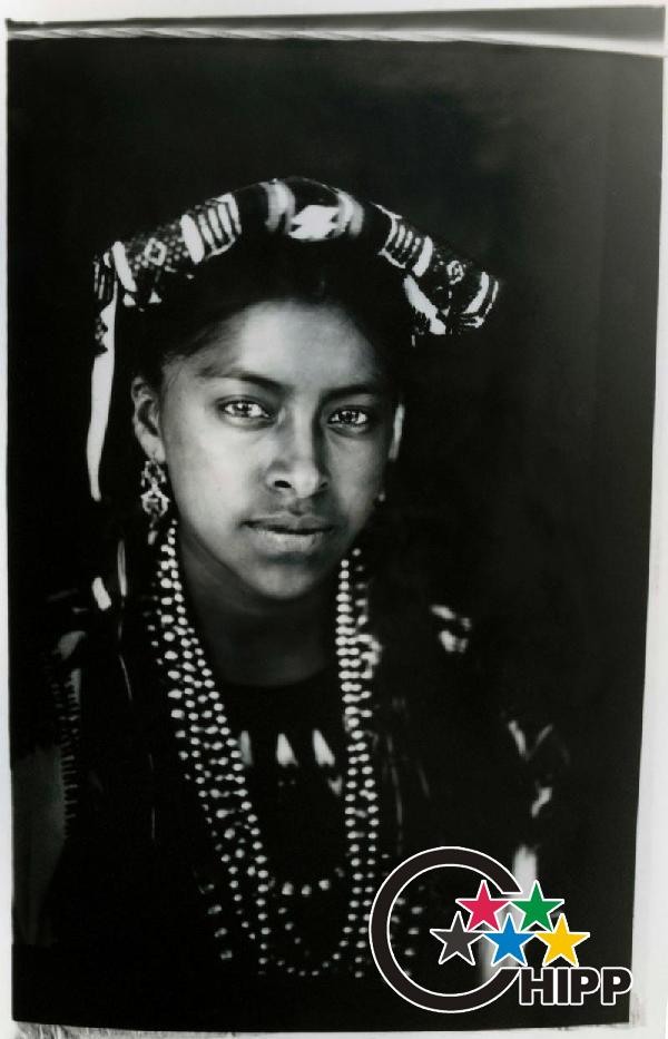 这幅图片拍摄于2011年7月29日，16岁的玛雅女王竞争者安娜-艾斯佩莱萨代表危地马拉的帕林人。在危地马拉的国家民俗节上，安娜-艾斯佩莱萨摆姿势拍摄照片。