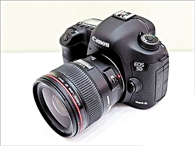 旅游五一来临 买个相机去