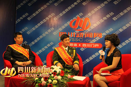 公安英模做客本网:把群众满意作为终身追求(图