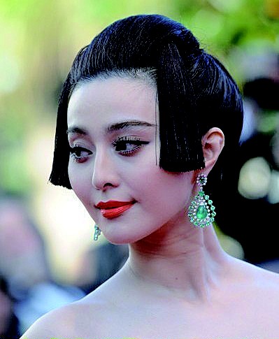 范冰冰戛纳走秀再遭讥讽