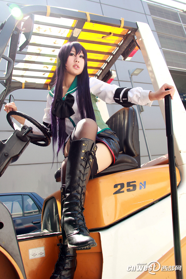 高清组图:西安<em>动漫</em>文化节 COSPLAY<em>美女</em>云集