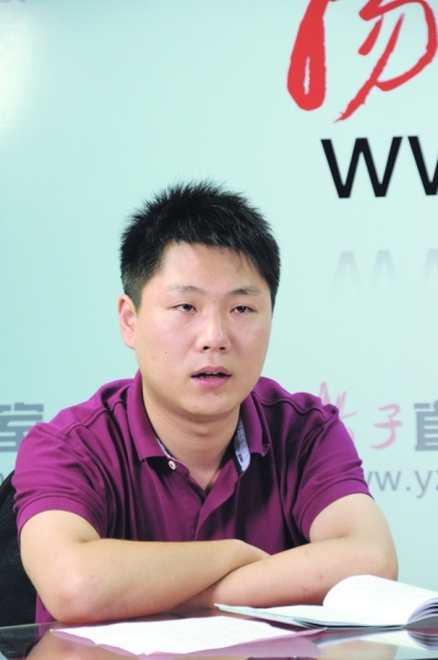 邱宁 凤凰网