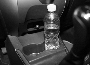 正规的PET瓶对身体构不成危害