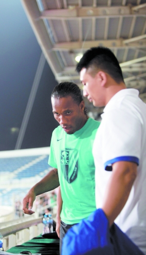 德罗巴足协杯不上场申花队员也惊诧