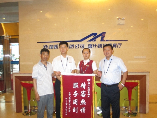 一面旌旗表心意 喀什机场热情服务受到赞誉