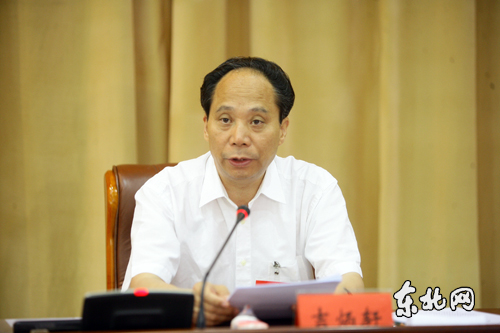 吉炳轩强调:加强党对政协工作领导 广泛凝聚龙