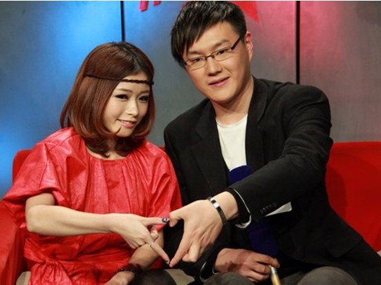 小妖女吴铮真牵手牛仔男 非诚勿扰奇葩一览