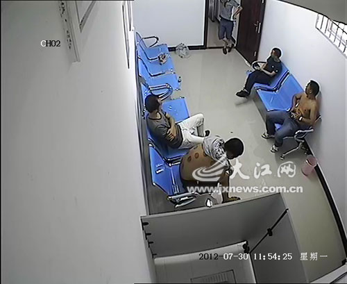 陈某等违法嫌疑人已被警方行政拘留.