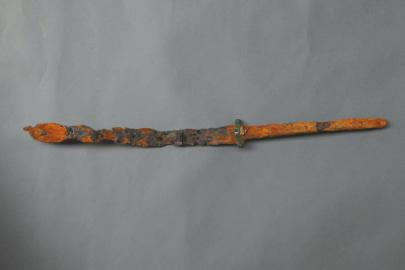 这把东汉柳叶剑 沉睡1800年