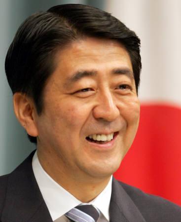 资料图:日本前首相安倍晋三(图片来源:日本新闻网)