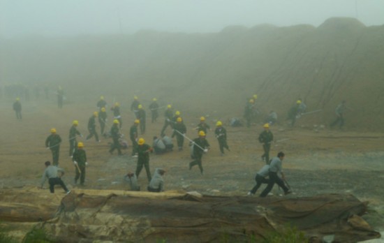 中铁六局:组织暴打讨薪农民工事件不实 双方均