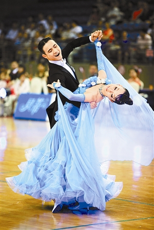 拔河,体育舞蹈等