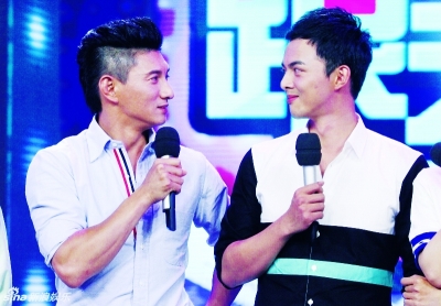 叶祖新“从了”吴奇隆_资讯频道_凤凰网