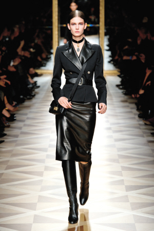 今年的皮衣大不一样