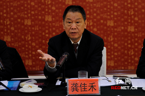 湖南省检察院召开2012年检察开放日座谈会_