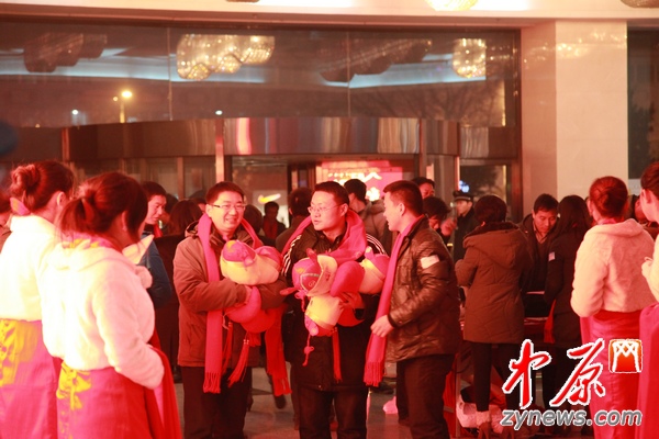 美丽郑州中原网络传媒颁奖盛典现场图集