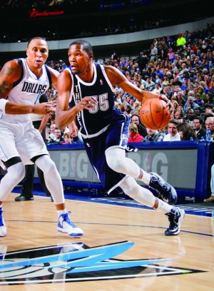 单场砍下52分,杜兰特创职业生涯得分新高!_资