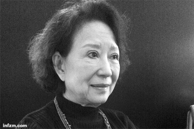 小时候林文月生活在租界,她以为自己是日本人;抗战结束,她被告知是中国人;到台湾,她又成了上海人……各种语言的颠来倒去,成了林文月最早的“翻译经验”。 (郭思敏/图)
