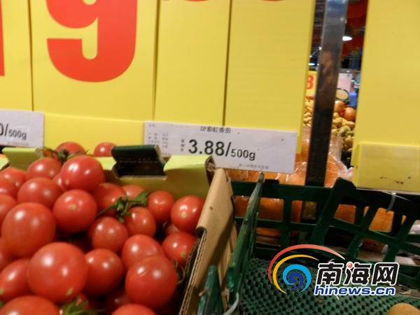 海南瓜果收购价与市场价悬殊:1元钱收购卖4元