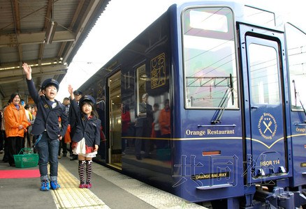 日本九州地区新开美食主题观光列车(组图)