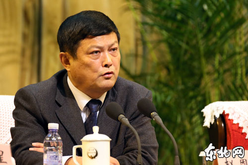 赵恩举:守护好生态屏障 推进绿色发展建设大