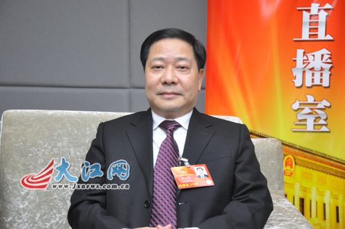 经济总量不代表经济实力_我国经济总量照片