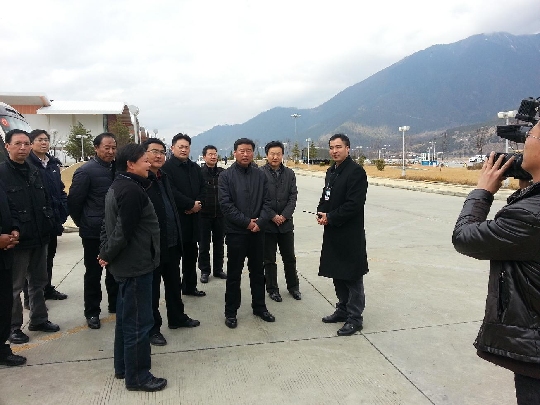 林芝机场检查指导工作