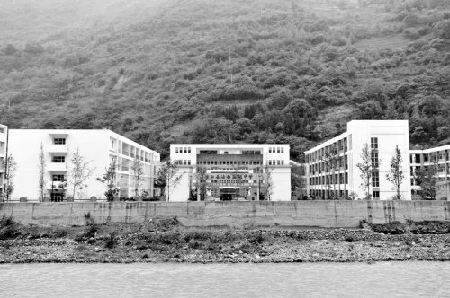 宝兴县旅游景点_宝兴县财政收入