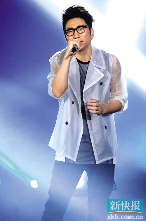 唱完歌又跳水,沙宝亮永不累 打不死的摩羯座小