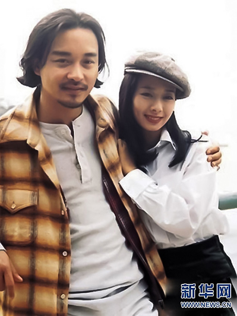 歌迷影迷纪念张国荣逝世10周年