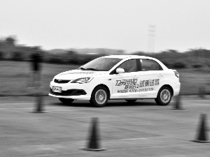 奇瑞2013款有什么车型版权声明：本文版权为网易汽车所有，转