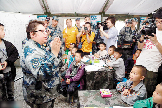 沽什么钓成语_成语故事简笔画(2)