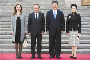 中国国家主席习近平的妻子.
