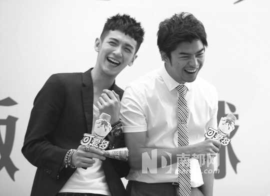  柯震东 恋上 陈柏霖 _资讯频道_凤凰网