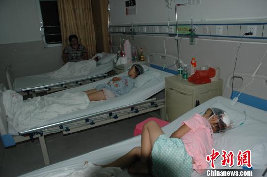 ����ѧ���ڽ������ơ�����Զ����