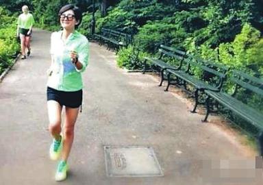 回来全英文主持咋整_资讯频道_凤凰网