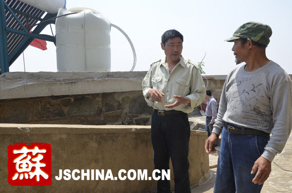 连云港守岛夫妻赴辽宁参加十大海洋人物颁奖