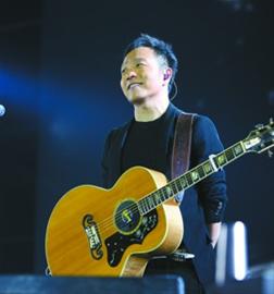 许巍"此时此刻"不一样