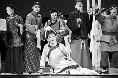 黄梅戏《徽州往事》深圳上演