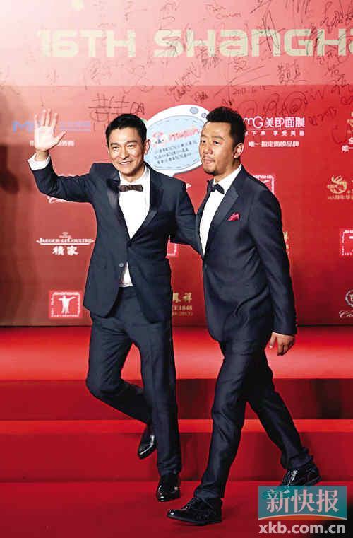 上海电影节开幕红毯男明星负责"貌美如花"