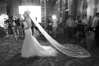 视瞳时尚婚礼秀引领婚礼新潮