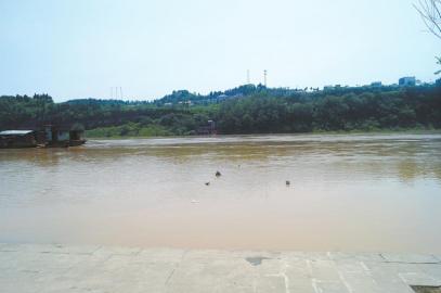 门前有条宽宽的河 李渡人难渡河