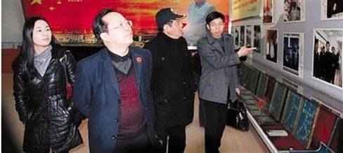 政治骗子的江湖 国内动态调查委员会揭密