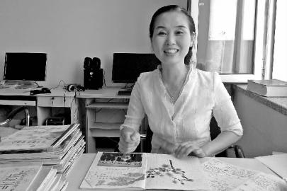 4万余篇日记 篇篇有批语这位老师的拥抱跟妈妈