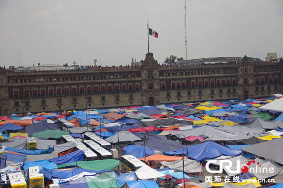 墨西哥内政部长:教育改革不手软 能源改革不放