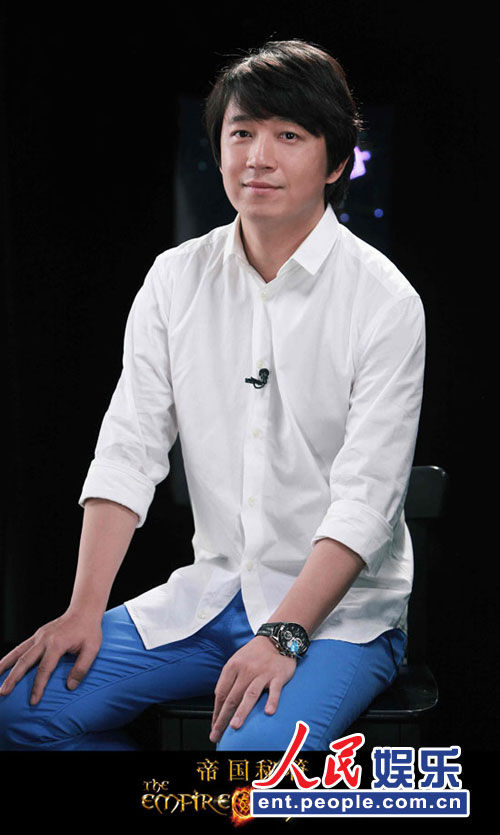 《帝国秘符》<em>潘粤明</em>首演 酷爸 带 <em>女儿</em> 狂飙车_