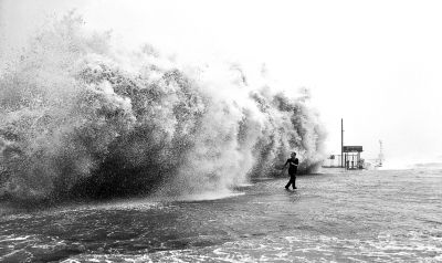 强台风天兔已造成10人死亡