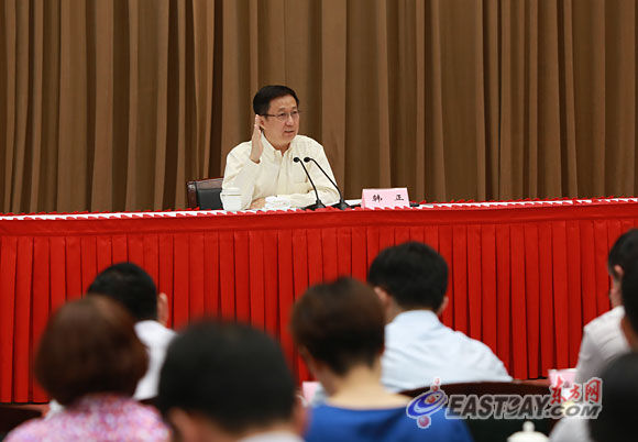 韩正寄语年轻干部:用扎实学习克服本领恐慌