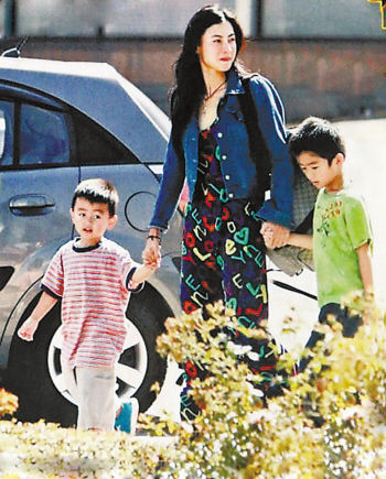 张柏芝定居加拿大