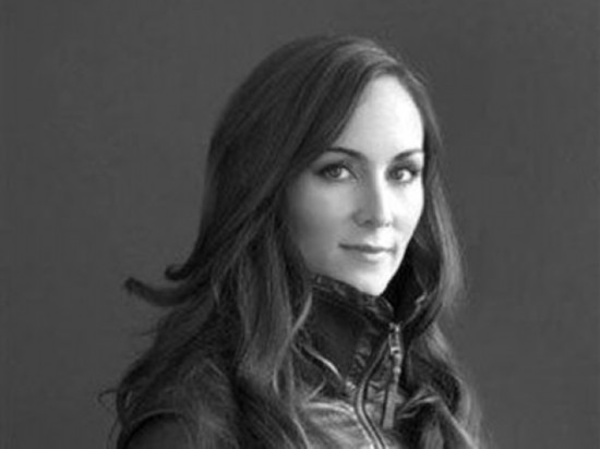 加拿大女记者讲述索马里噩梦460天!惨遭毒打及